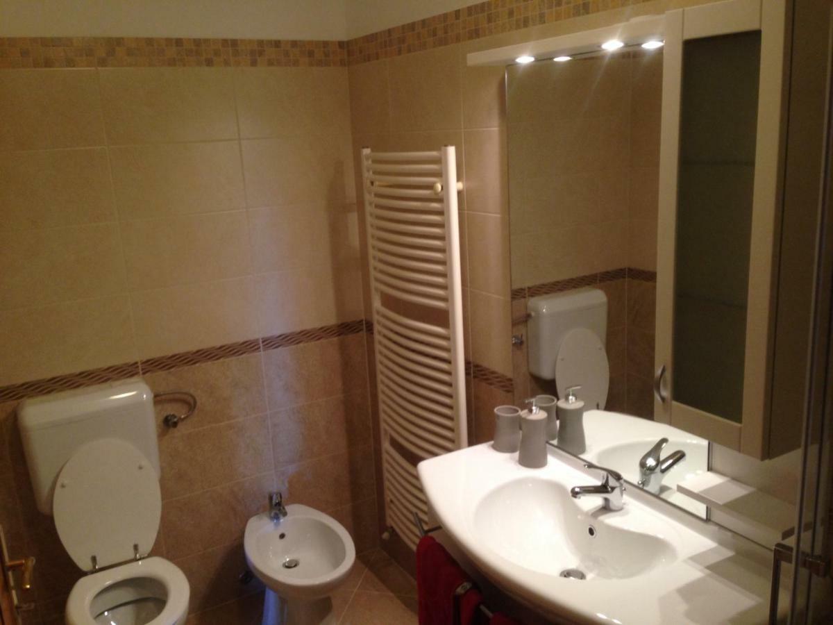 Apartma Valmarin Apartment Spodnje Skofije Ngoại thất bức ảnh